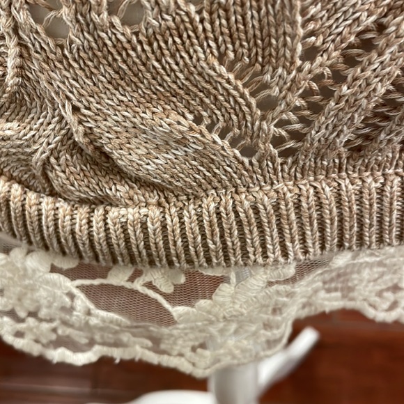 INC Open Weave With Lace Bottom Top - Picture 4 of 4